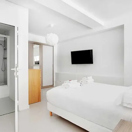Apartmán Charming 3br6p - Conventionserres -1 *